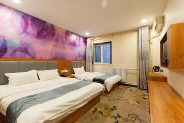 Pai Hotel Chengde Pingquan Central Square