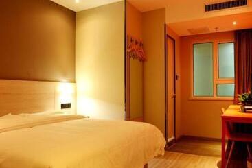 Shell Hotel Lanzhou Xiguan Lanzhou University 2nd Hospital Cultural Palace Metro Station