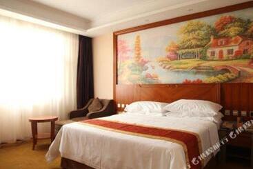 Vienna Hotel Tongliao Ke Erqin