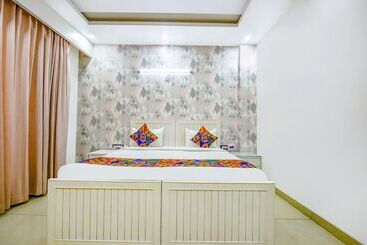 בית מלון כפרי Happy Feet Luxury Home Stay, Dehradun