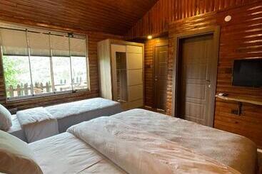 酒店 Li̇ya 107 Dağ Manzarali Oda