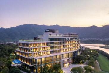 Отель Wyndham Fuzhou Guian