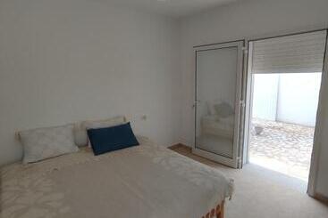 بنسيون Villa Paco Djerba 2 Suites Avec Piscine à Débordement