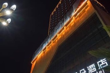 בית מלון כפרי Atour