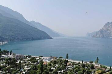 هتل Bike Garnì Villa Maria Torbole