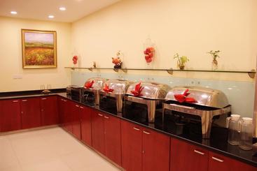 هتل Hanting Express An Qing Guangcai Market Branch