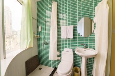 هتل Hi Inn Shenzhen Luo Hu Port Guo Mao