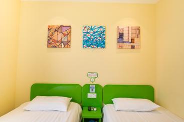 هتل Hi Inn Shenzhen Luo Hu Port Guo Mao