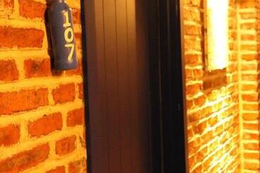 هاستل 大连天天青旅民宿