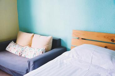 Chengdu Dreams Travel International Youth Hostel