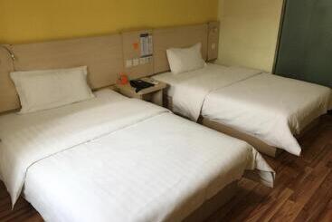 فندق 7days Inn Jinan Lixia District Government