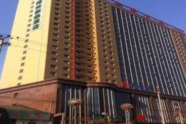 酒店 Greentree Inn Dingzhou Railway Station Business