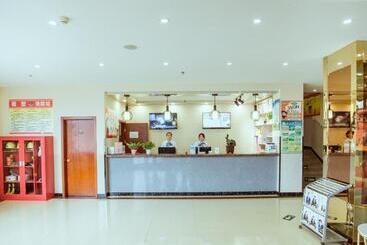 酒店 Greentree Inn Zhangjiakou Zhangbei County Bus Stat