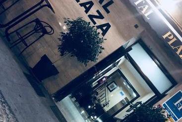 酒店 Hostal Plaza