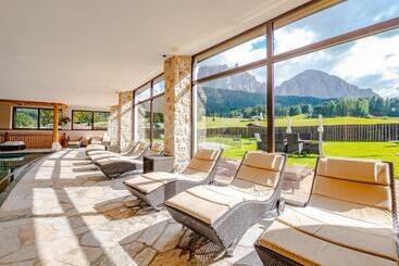 فندق Monte Pana Dolomites