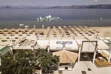 هتل Trabukos Beach Complex