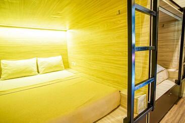 הוסטל Dd Living