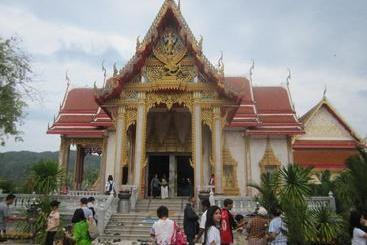 هاستل Na Na Chart Phuket