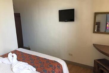 تختخواب و صبحانه Balaibinda Lodge