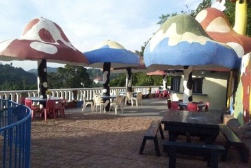 צימר Smurf Inn Homestay