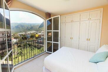 Coral Los Silos  Your Natural Accommodation Choice