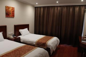 هتل Greentree Inn Xiaoshan Phoenix Mountain Dongsheng Road Express