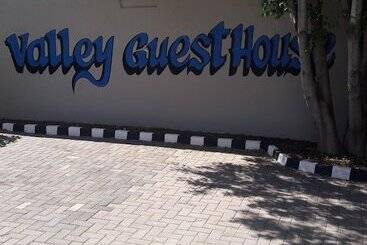 펜션 Valley Guest House