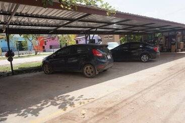 فندق Banana Park