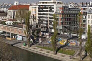 ホテル Hôtel De La Comète