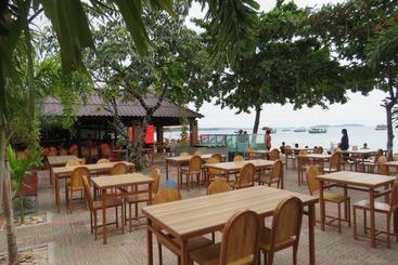 هتل Two Easy Bungalow