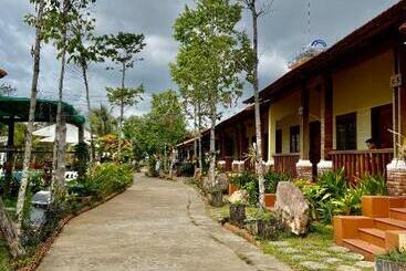 هتل Villa Lien Tho