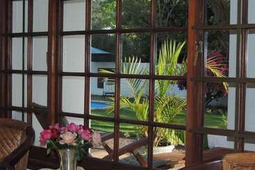 ペンション The Garden Villa Guesthouse