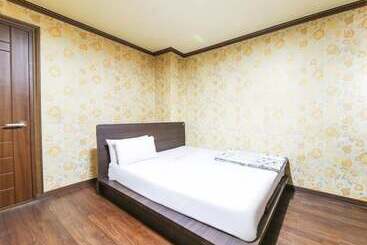 Motel Sangmu Gwangju