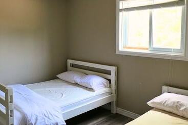 بيت ريفى Mountain Views, Steps To Bm Village, Hot Tub, Bbq