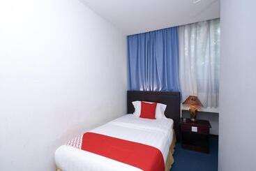 הוסטל City Homestay