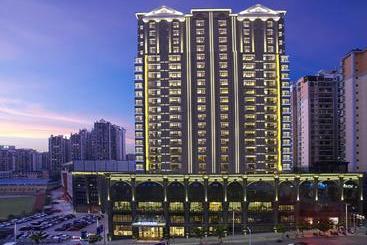 هتل Imperial Dragon Bay Purejoy