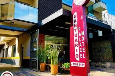 ホテル Santuario Palace