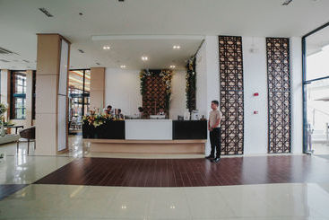 酒店 The Carmen