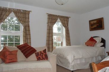 Berry House Bed & Breakfast