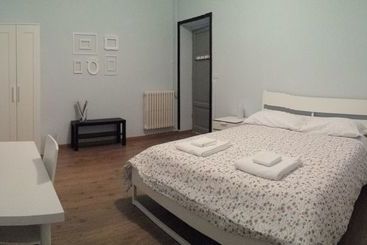 تختخواب و صبحانه La Cornice Guest House