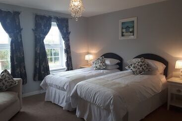 Berry House Bed & Breakfast