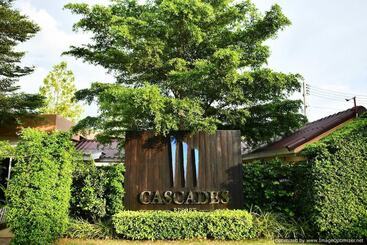 فندق Cascades Resort