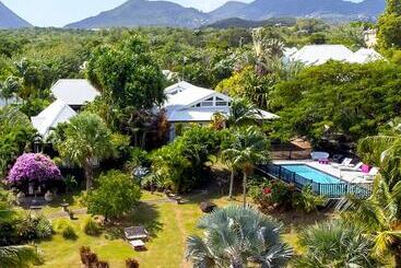 Отель Domaine De La Palmeraie