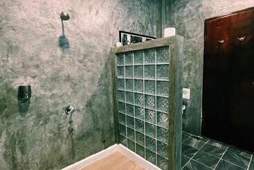 בית מלון כפרי Tanini Sepilok