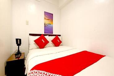 ホテル Zen Rooms Bgc Nuevo