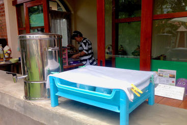 膳宿费 Happy In Pai
