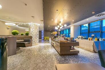 فندق Crystal Orange  Nanchan Templ