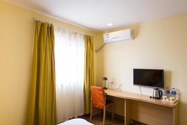 هتل Home Inn Nantong Shiji Avenue Chongchuan Technology Park