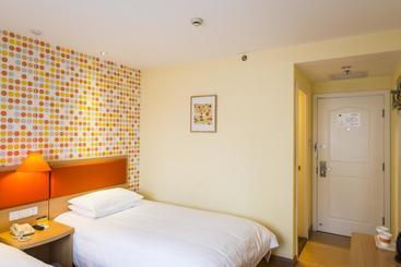 هتل Home Inn Nantong Shiji Avenue Chongchuan Technology Park