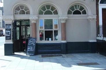 פנסיון Eccles Townhouse